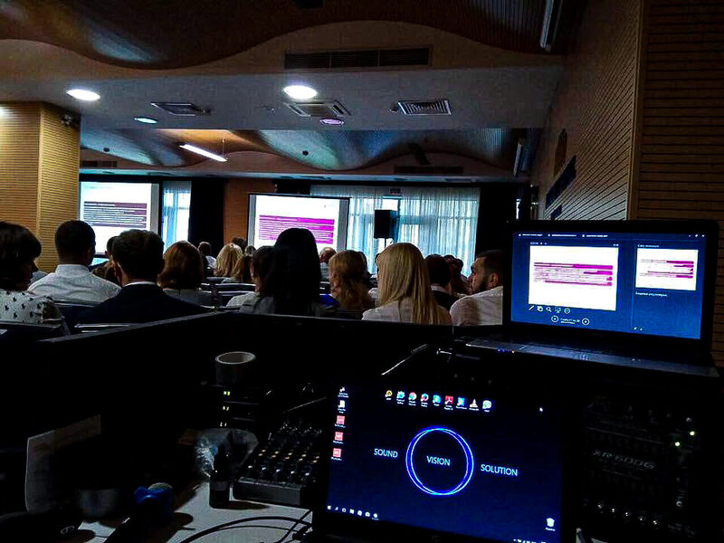 Технічне забезпечення серії медичних навчальних сесій